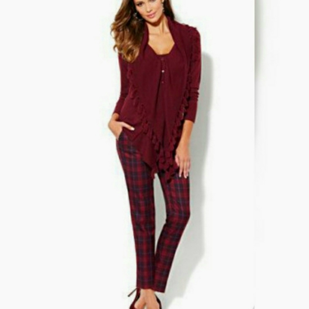 NY&Co Sweater Cardigan - Picture 3 of 6